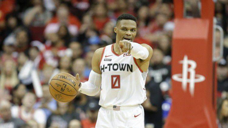 球员工资排行_中国男篮球员最高年薪排名(2)