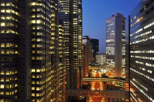 上海gdp超越纽约东京_纽约东京夜景(3)