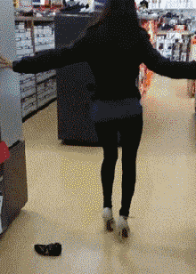 原创搞笑gif段子:两只成精的蒲公英