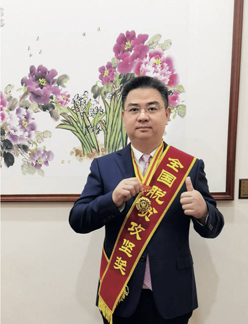 中国30个脱贫故事 |“网红县长”带火了安化黑茶