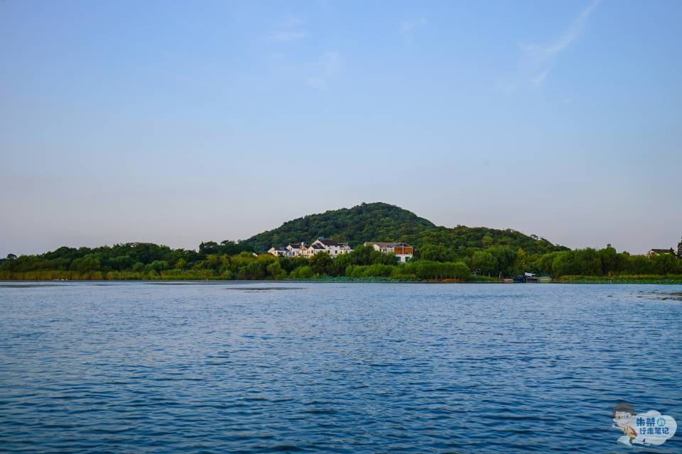 安徽相当尴尬的县城，县名与太湖同名，本地人