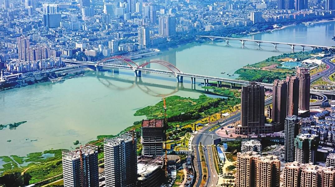 南充,我为你骄傲!_城市