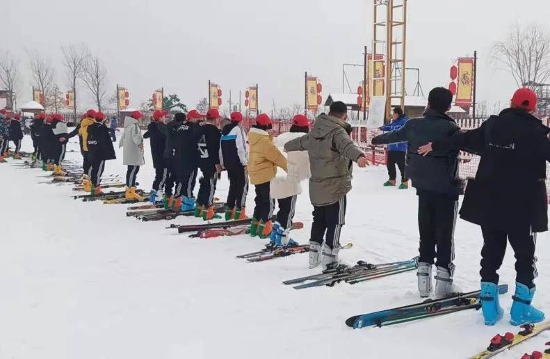 开园免单黑风关古镇带你免费穿越千年盛唐雪乡