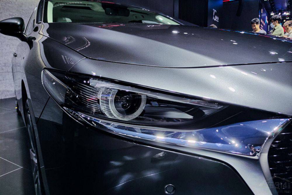 2020十万左右的轿车_盘点那些10万左右却充满科技感的轿车(2)