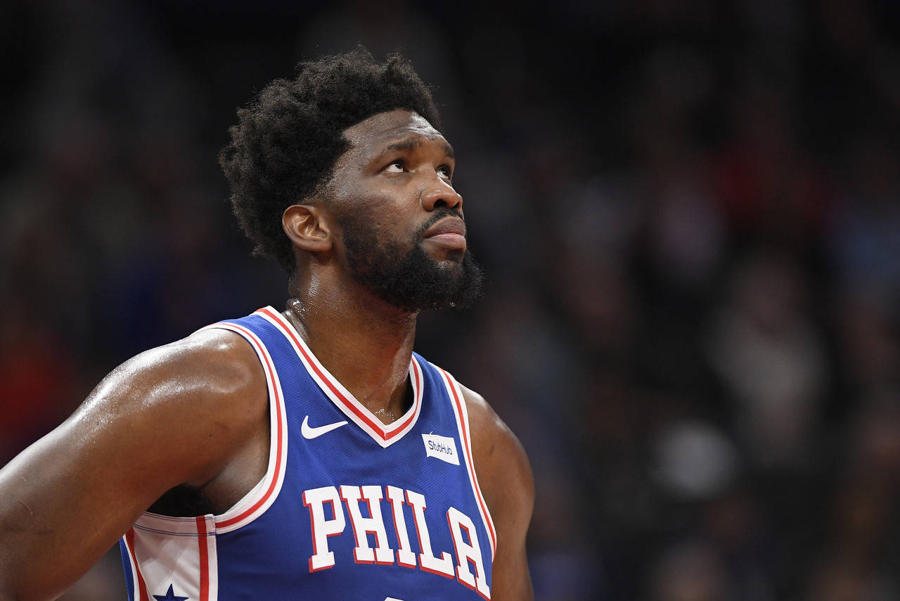 雄鹿东部排名2020_NBA东部最新排名:76人第1,篮网绿军雄鹿持平