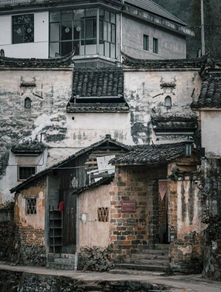 距离杭州不远的世外桃源，一条活着的古村落，流连于徽派水墨画中