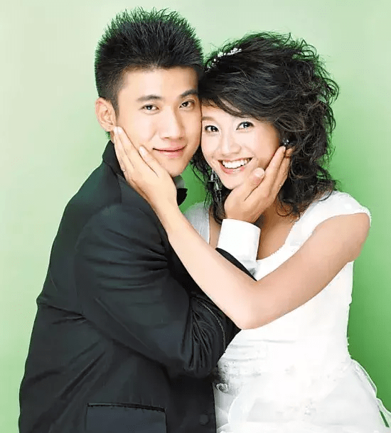 朱丹生二胎卻不見周一圍，他對朱丹是二婚，與陶喆緋聞和宋柯父女戀介意吧？ 娛樂八卦吃瓜 第5张
