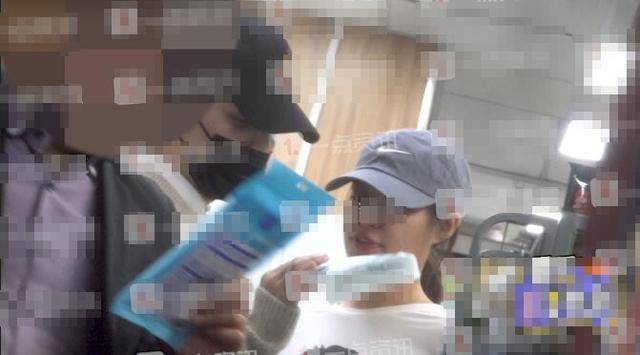 王小岚否认是朱星杰绯闻女主，承认曾跟魏哲鸣