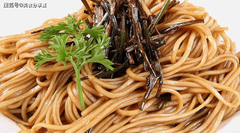 在家怎样做葱油 8697ddd58e6b4612b9d7e666b6eaa472.png