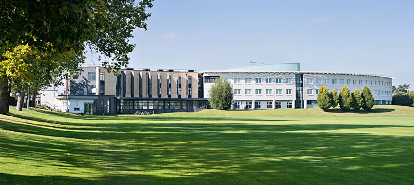 拉夫堡大学世界排名_拉夫堡大学(2)