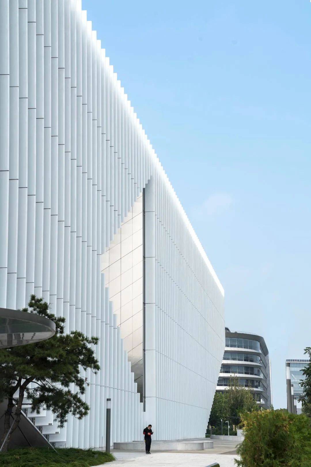 上海文化艺术中心建筑 cd7510434ca5474291147b74e6dd07e5.jpeg