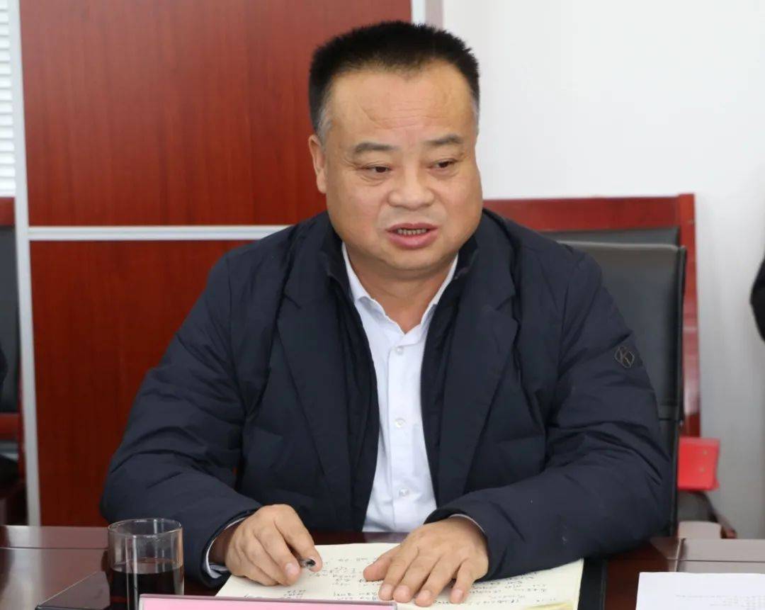 关山草原景区与陕西省马术协会签订战略合作协议