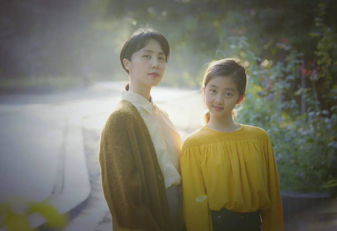 原创黄磊娇妻孙莉是真气质乡村打扮也掩不住的骨子美让人羡慕