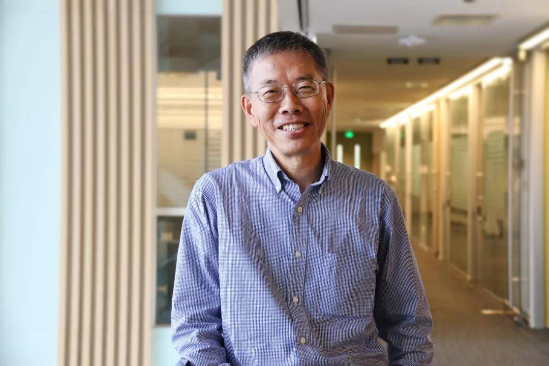 本质|宋謌平：探寻科研，当如三岁之翁，百岁之童 | 我在微软做研发
