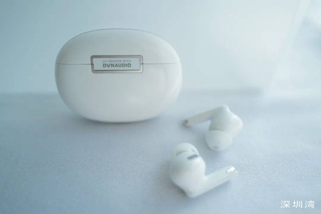 主动|盘点 2020 年 15 款真无线降噪耳机,超越 AirPods Pro 只待时日?| 年度复盘