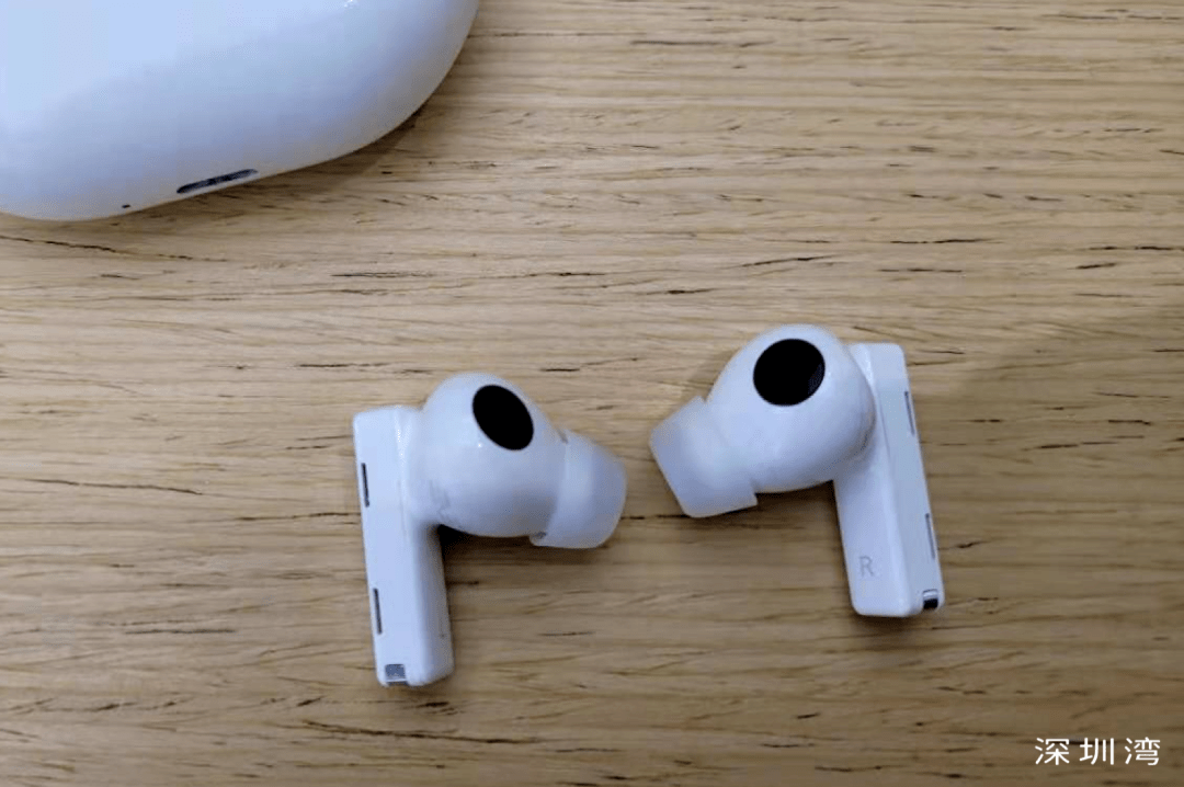 主动|盘点 2020 年 15 款真无线降噪耳机,超越 AirPods Pro 只待时日?| 年度复盘