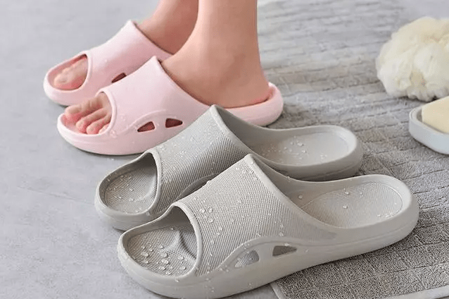 自己怎么做棉拖鞋 f8a74a8d64ef4a2995e4d8288892851e.png