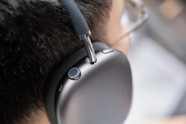 AirPods|4399 的 AirPods Max，到底值不值得买？