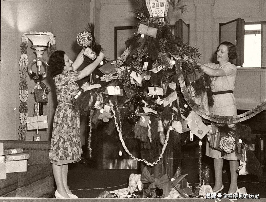 老照片过去那些美国的圣诞树还挺讲究的_搜狐网