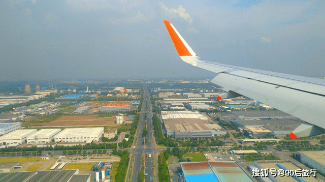 新吴区gdp2020_中国gdp变化图(3)