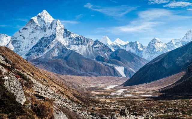 喜马拉雅山是“空心”的？青藏高原的下面藏着一个怎样的神秘世界