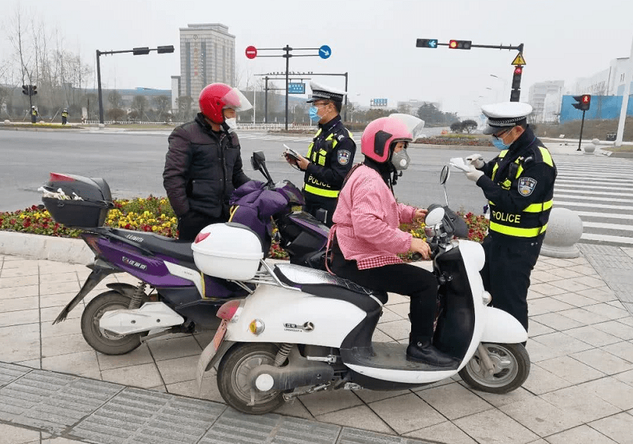 今天起,多地电动车上路,上牌实施新政策,但愿不会影响