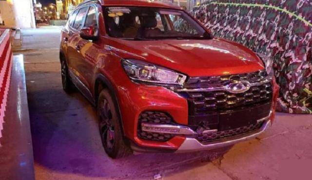 原来的奇瑞Tiggo 8终于升级了,1.6T版本出现在大街上,内饰档次大幅度提升