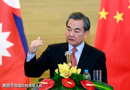 中美关系是时候改善了，美国越“优先”，中国