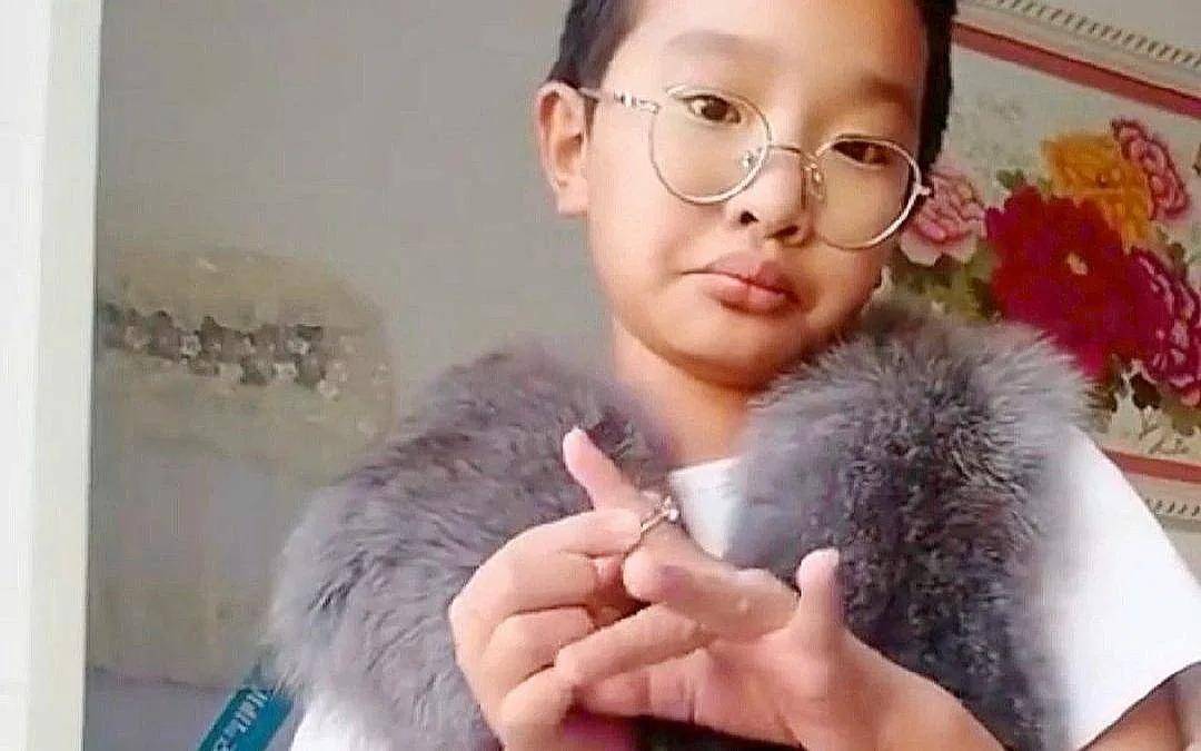 丁真、王冰冰、时代少年团，谁是互联网新宠儿
