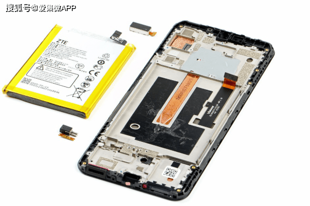 拆解步骤:特色:屏下摄像丨屏幕发声丨屏下光感丨psd工艺天线电池:4120