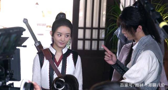 有翡电视剧吻戏花絮 dec52c79d9514de1be21155d54f1d0b1.jpeg