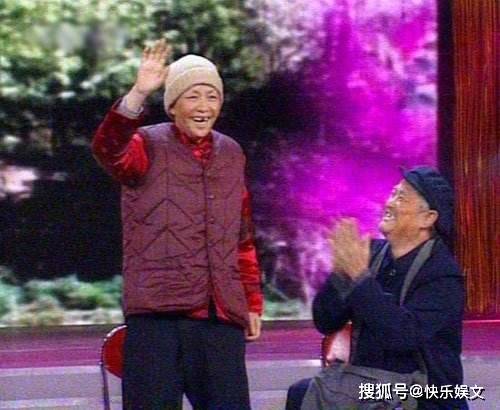 宋丹丹自曝首次约会就接吻,认识28天就闪电结婚