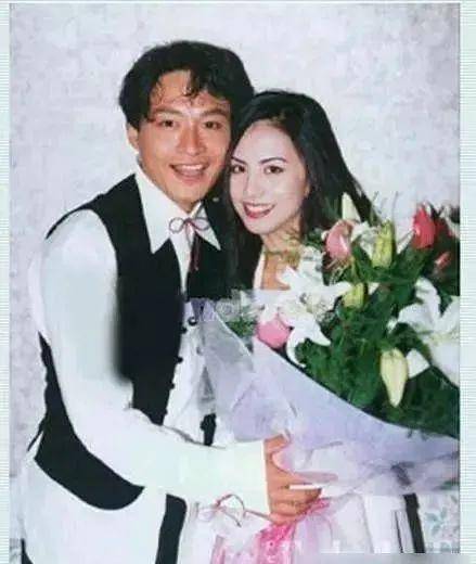 因马景涛家暴分手,与李雨泽隐婚两年又离婚,53岁田丽活出自我