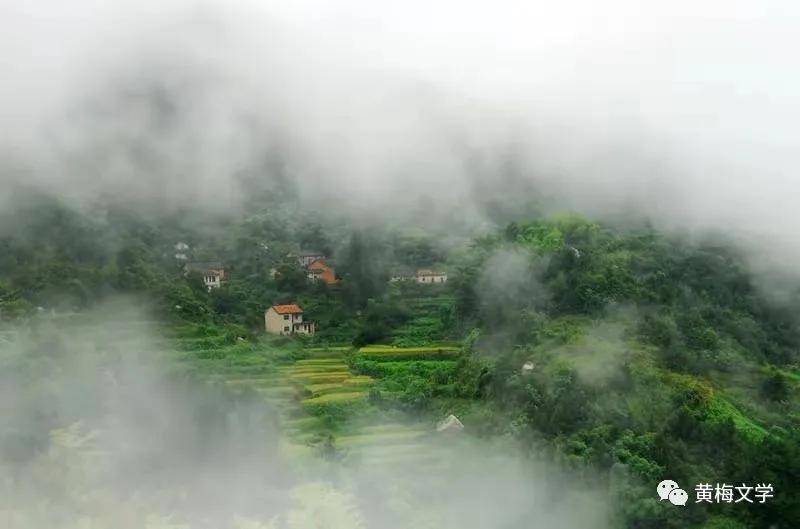 湖北黄梅：清凉胜境紫云山