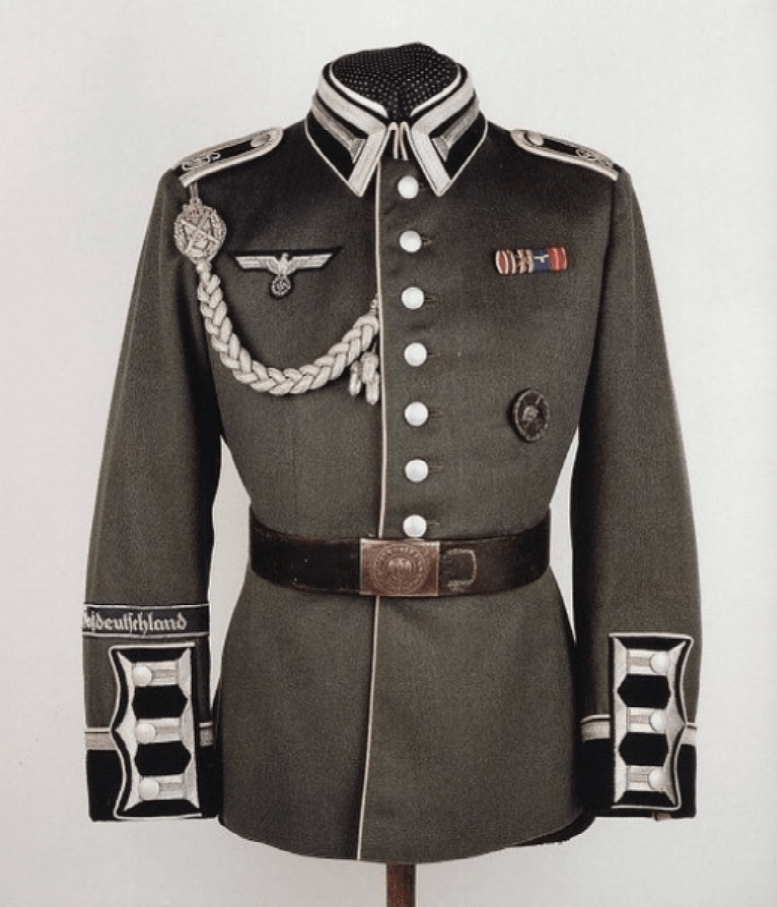 二战德军的军服是谁设计的？华丽的军服外表下，是罄竹难书的罪恶_手机