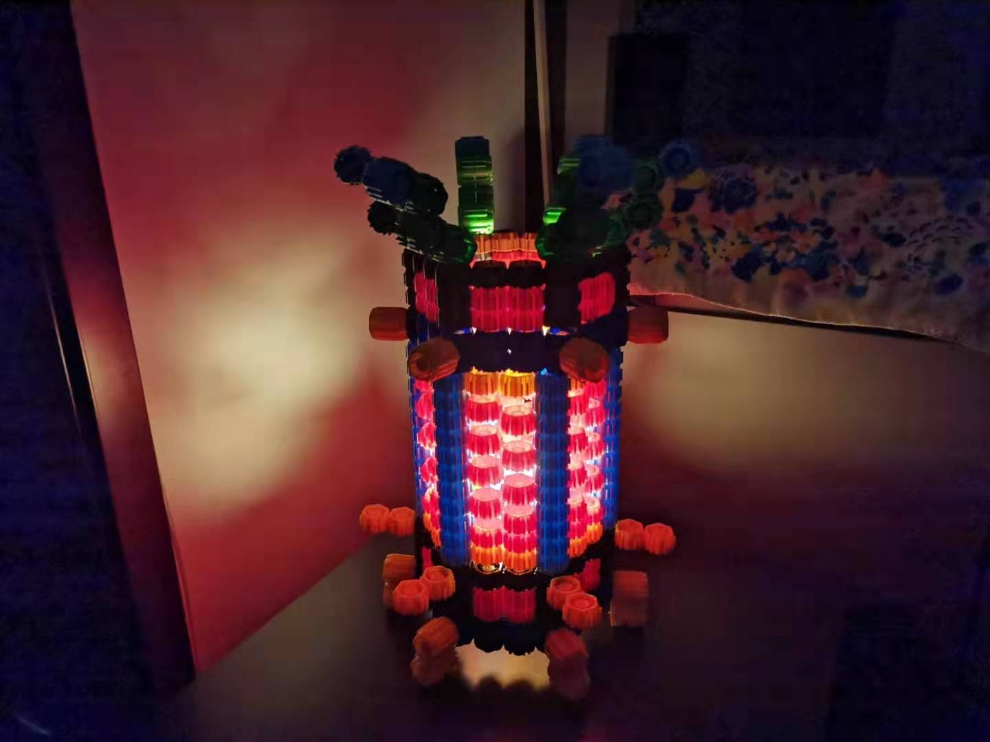 年味——五彩六角宫灯,过年的气氛越来越近了