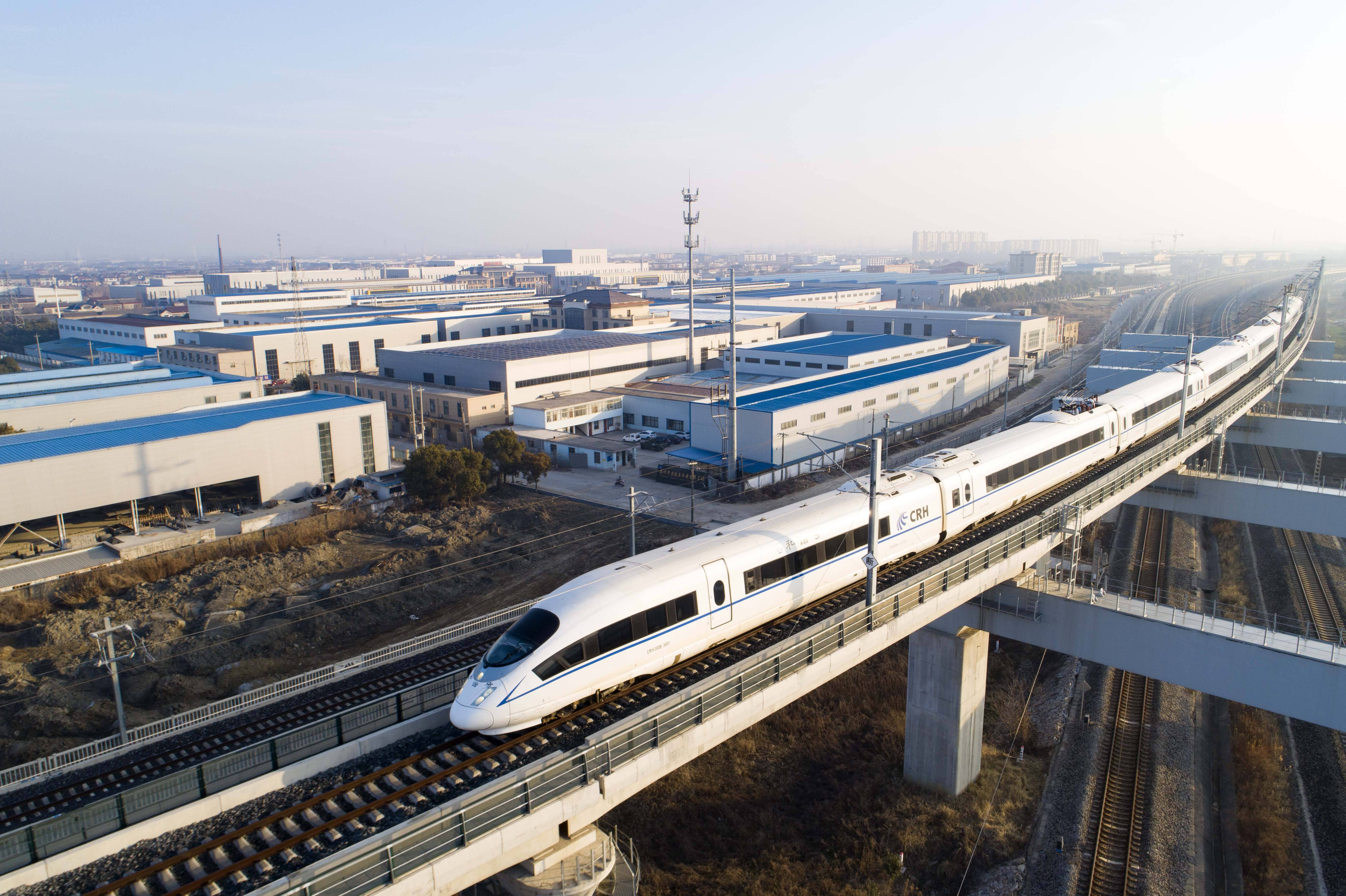 铁路实行新列车运行图 江苏13市实现高铁直达北京