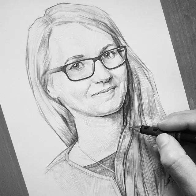 人物肖像素描画!北京校尉美术带你欣赏国外以为素描艺术家