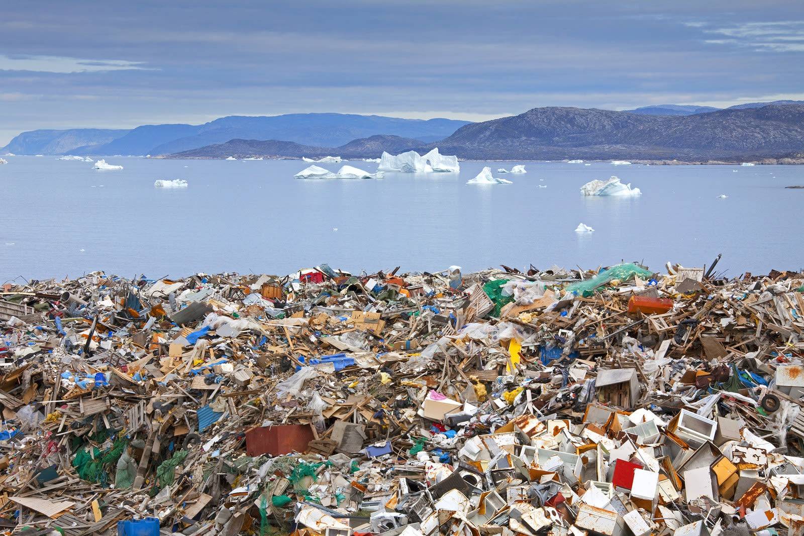 每年有一亿只海洋动物死于塑料垃圾 近一千种海洋动物受到海洋污染的