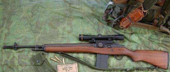 关于m-16步枪:参与越南战争时,采用20发弹匣的原因