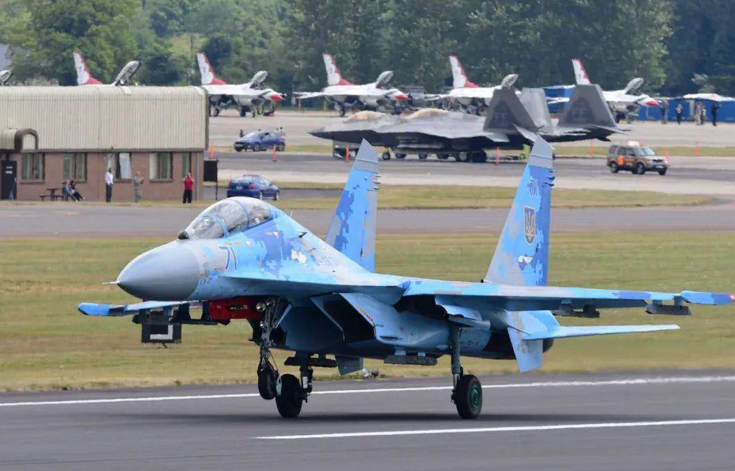 乌克兰空军招标新战机,歼10仅是第三选择,导弹优势或造成翻盘