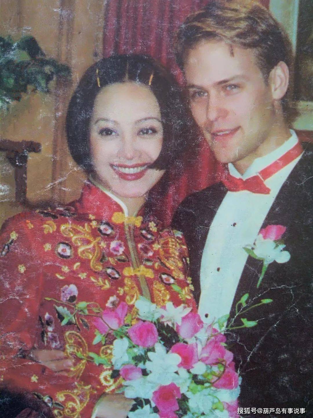 原创宁静:女人要操控自己,遥控器不要交给别人,细数她的几段婚恋史
