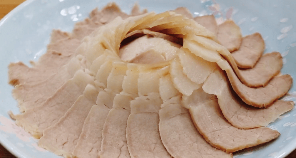 蒜泥白肉川菜经典凉菜做法简单色香味俱全一次两斤不够吃