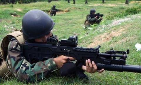 越军步兵枪械仍以进口装备为主但已开始仿制生产