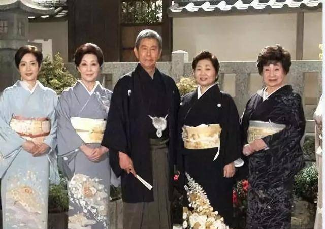 原创宇津井健究竟有多好看,这几张图告诉你答案,太帅气了!