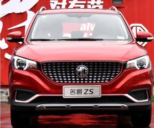 小型suv名爵zs, 搭载1.0t和1.5l两款发动机, 起售价为7万元