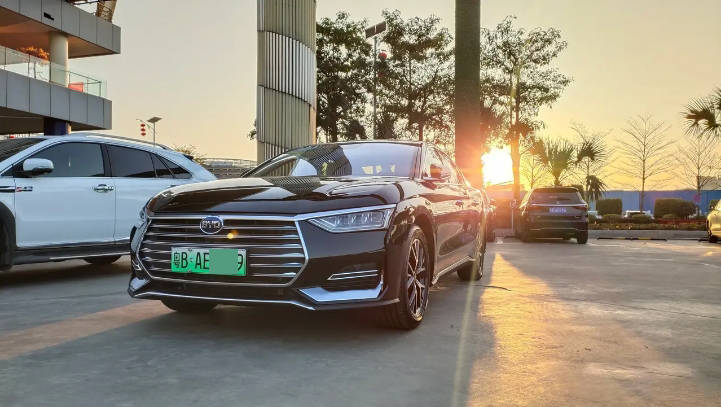 比亚迪e9小批量交付,这让汉ev情何以堪?_搜狐汽车