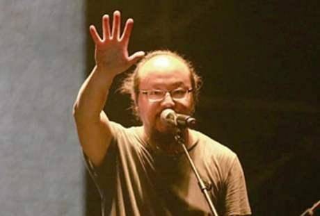 窦唯17岁女儿自曝曾患厌食症,瘦身20斤又复胖,和父亲不常见面