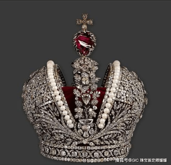 原创来自俄罗斯皇室的神秘珠宝,奢华的设计风格,带你领略不一样的美