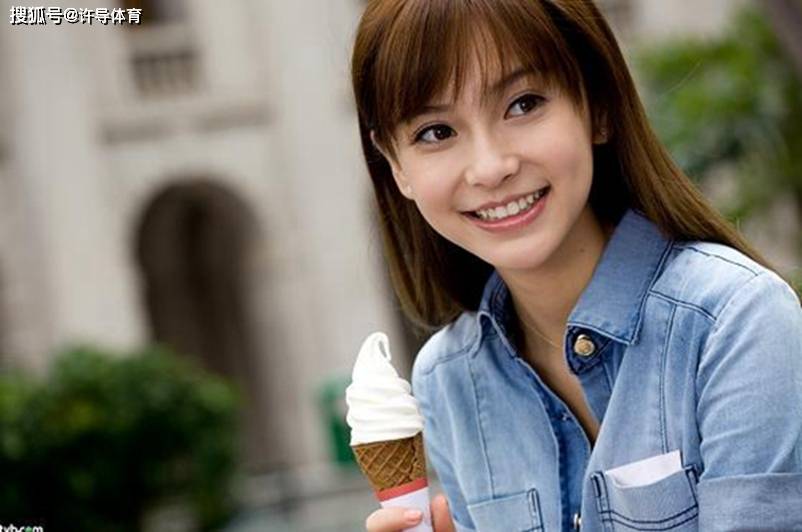 原创一组明星老照片,年轻时的梅婷,20出头的杨颖,张张让人回忆